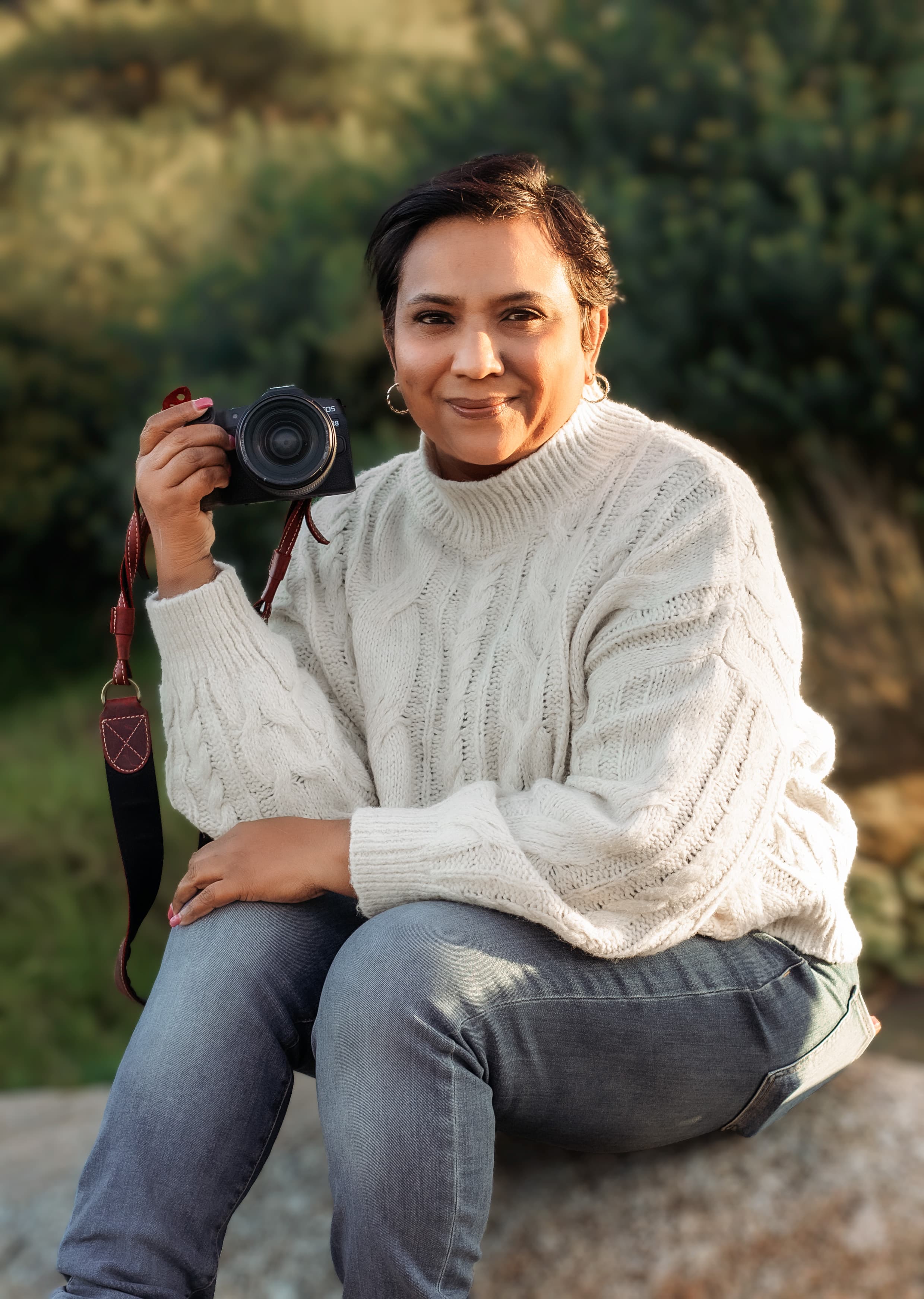 Portrait of Ruvani, photographer